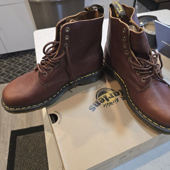 Dr. Martens 1460 Pascal Boot - Cashew Ambassador 31976253 Mens Size 9 NEW - Picture 2 of 8